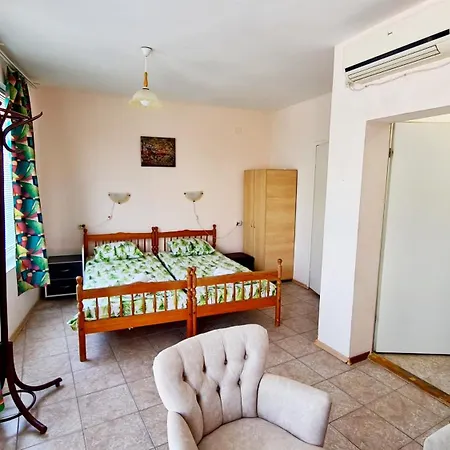 Jour Hоuse Apartment *